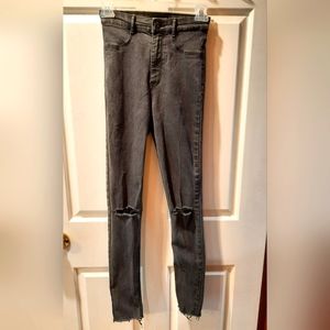 Zara Jeans Womans 2 Black Denim Stretch Distressed Skinny Classic Casual